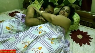 Late night desi sex with big ass aunty