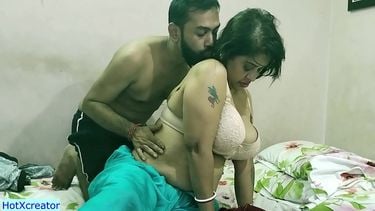 Hot sex with big boobs sexy dehati aunty - Indian xxx videos